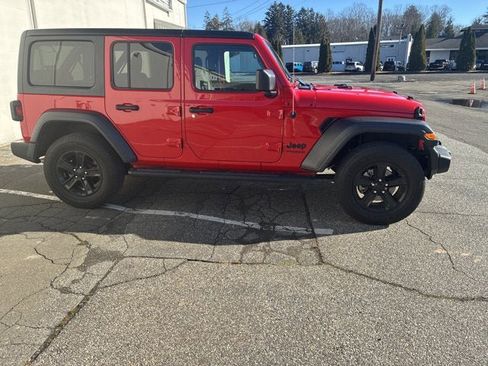 Certified 2020 Jeep Wrangler Unlimited Sport image 11