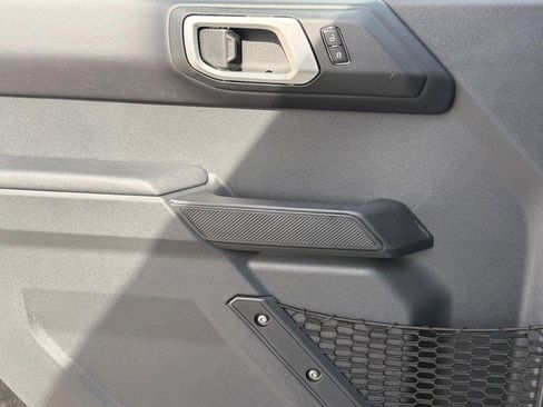 New 2026 Ford Bronco Badlands image 25