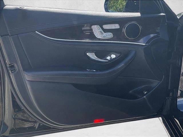 Used 2017 Mercedes-Benz E 300 image 18