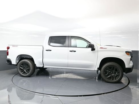 New 2026 Chevrolet Silverado 1500 Custom Trail Boss image 2