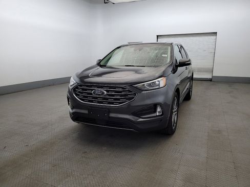 Used 2020 Ford Edge Titanium AWD/4WD image 15