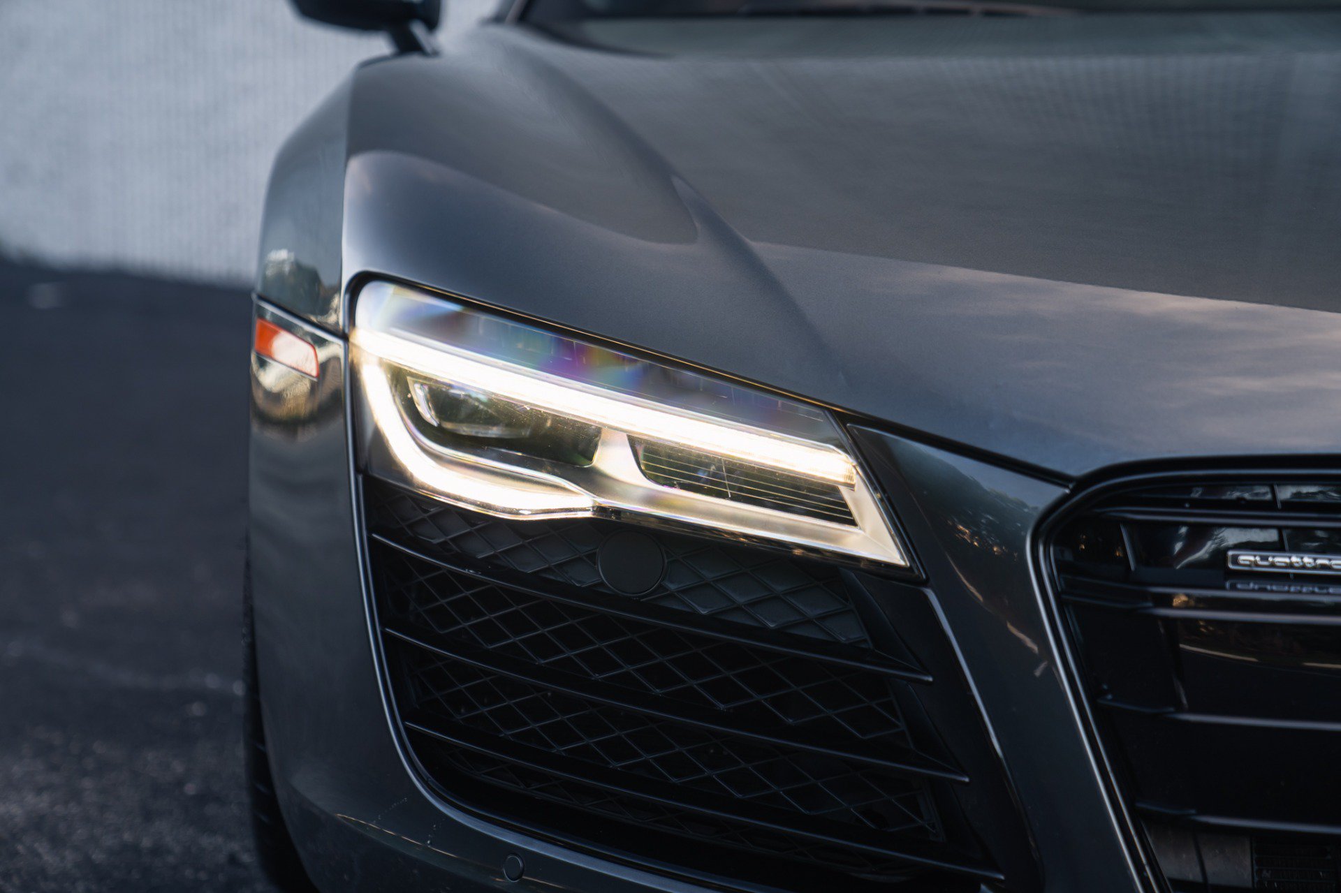 Used 2014 Audi R8 V8 w/ Convenience Package AWD/4WD image 11