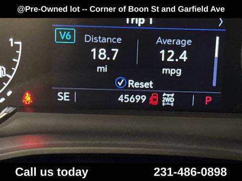 Used 2024 Cadillac XT5 Sportv w/ LPO, Floor Liner Package AWD/4WD image 22