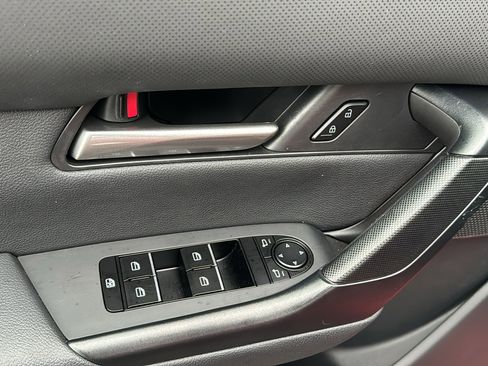 Certified 2025 MAZDA CX-50 2.5 Hybrid w/ Preferred Pkg image 12