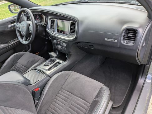 Used 2023 Dodge Charger R/T w/ Daytona Edition Group RWD image 38