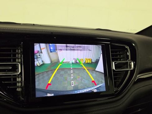 Used 2021 Dodge Durango Citadel w/ Premium Entertainment Group AWD/4WD image 23