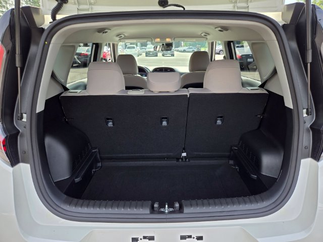 Used 2025 Kia Soul LX w/ LX Technology Package FWD image 16