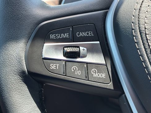 Certified 2025 BMW X5 sDrive40i w/ Premium Package RWD image 19