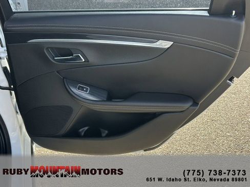 Used 2017 Chevrolet Impala LT image 20