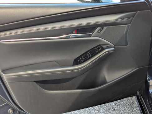 Used 2025 MAZDA MAZDA3 s image 11