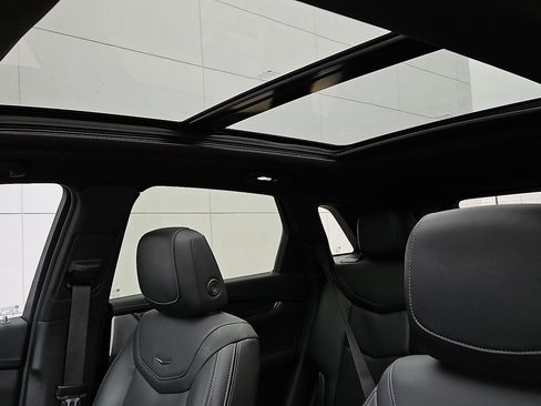 Used 2023 Cadillac XT5 Premium Luxury image 21