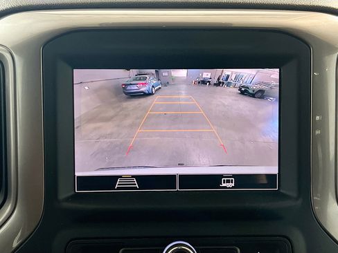 Used 2023 Chevrolet Silverado 1500 Custom image 9