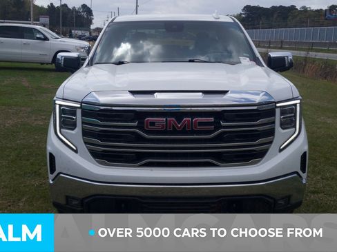 Used 2025 GMC Sierra 1500 SLT RWD image 3