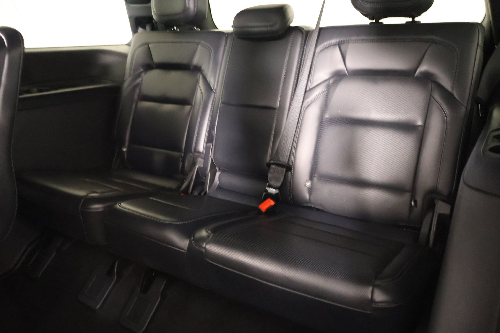 Certified 2025 Lincoln Navigator Reserve w/ Jet Appearance Package AWD/4WD image 15