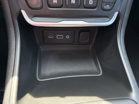 Used 2019 GMC Terrain SLE w/ LPO, Floor Liner Package FWD image 20