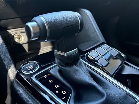 Used 2025 Kia Sportage EX w/ Premium Package image 26