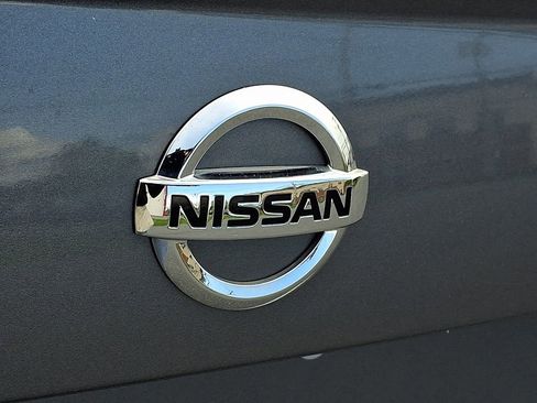 Used 2021 Nissan Versa SV FWD image 22