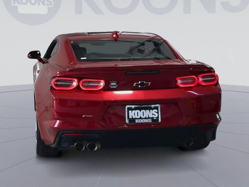 Used 2020 Chevrolet Camaro LT w/ RS Package RWD image 10