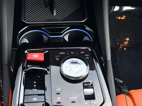 Used 2026 BMW M5 w/ Executive Package AWD/4WD image 23