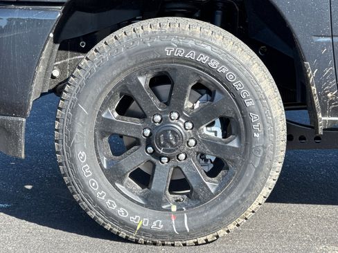 New 2026 RAM 2500 Big Horn AWD/4WD image 24