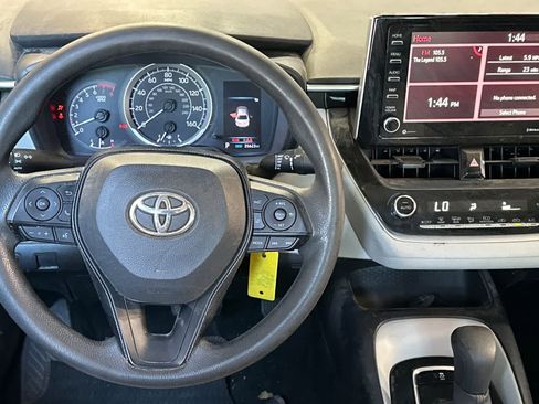 Used 2021 Toyota Corolla LE w/ Body Protection Package (TMS) FWD image 16