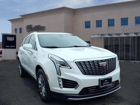 Used 2023 Cadillac XT5 Premium Luxury w/ Technology Package image 3