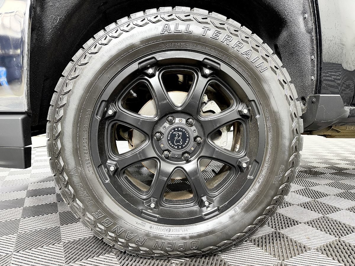 Used 2017 Chevrolet Silverado 1500 LT w/ All Star Edition AWD/4WD image 24