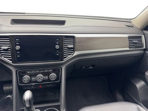 Used 2023 Volkswagen Atlas SE w/ Panoramic Sunroof Package image 58