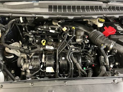 Used 2024 Ford Edge Titanium image 49