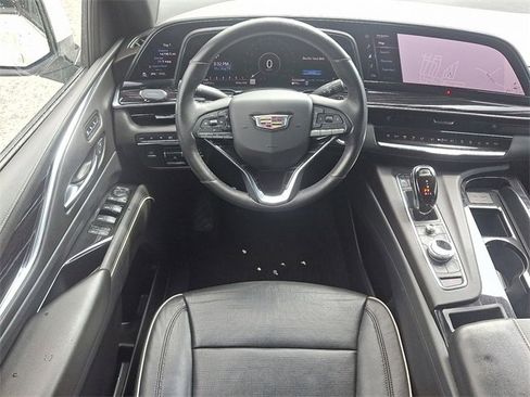 Used 2021 Cadillac Escalade Sport w/ LPO, Illumination Package image 12