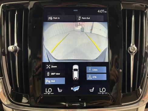 Used 2017 Volvo V90 T6 Cross Country AWD/4WD image 9