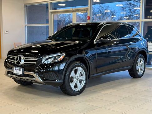 Used 2018 Mercedes-Benz GLC 300 4MATIC image 4