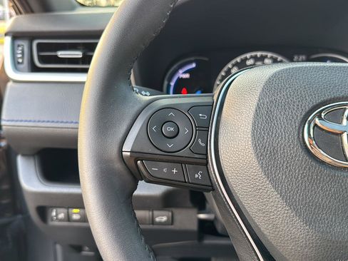 Used 2023 Toyota RAV4 XSE image 18