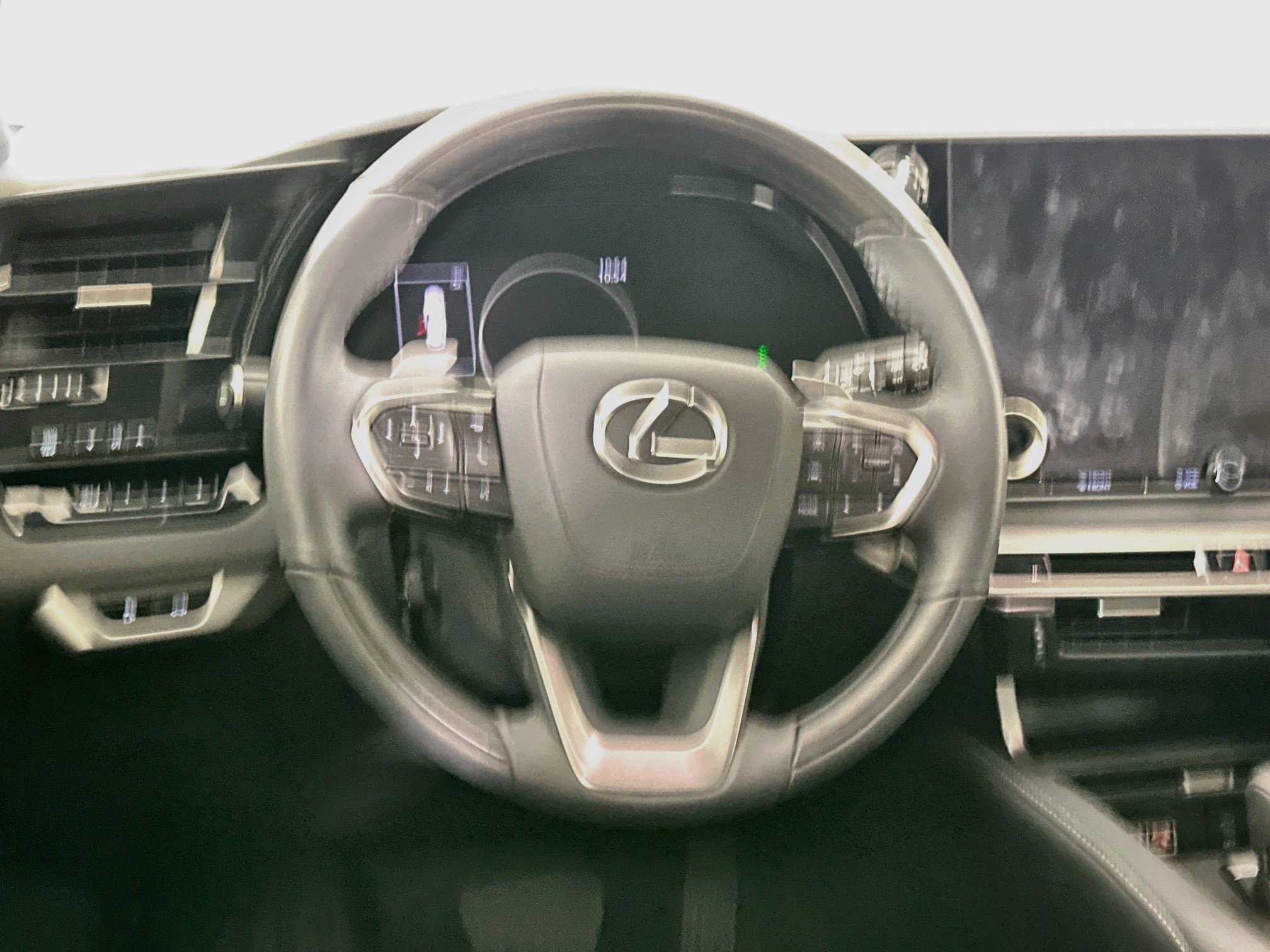 Used 2024 Lexus RX 350 Premium w/ Accessory Package (Z1) FWD image 18