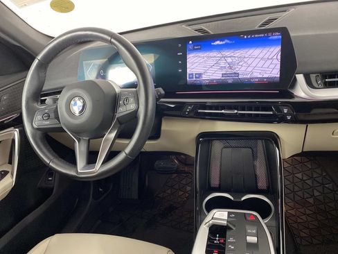 Used 2023 BMW X1 xDrive28i w/ Convenience Package AWD/4WD image 13