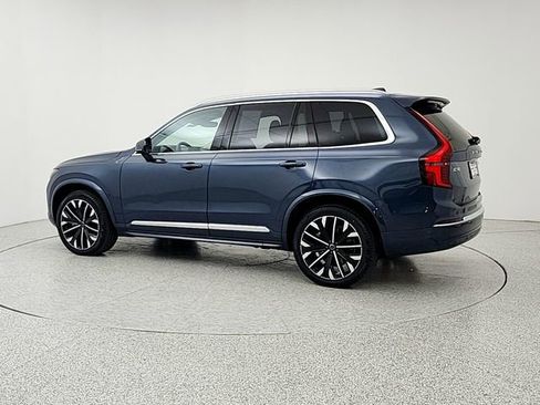Used 2025 Volvo XC90 B6 Plus AWD/4WD image 7