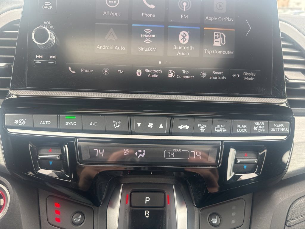 Used 2025 Honda Odyssey Sport-L image 21