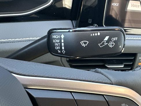 New 2026 Volkswagen Jetta SEL image 25