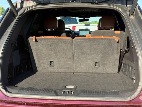 Used 2022 Lincoln Aviator Reserve w/ Equipment Group 201A AWD/4WD image 6