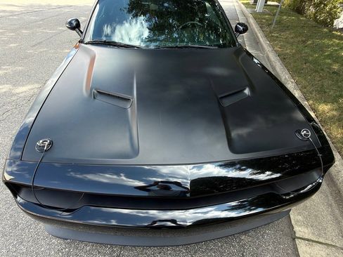 Used 2020 Dodge Challenger R/T Scat Pack RWD image 19