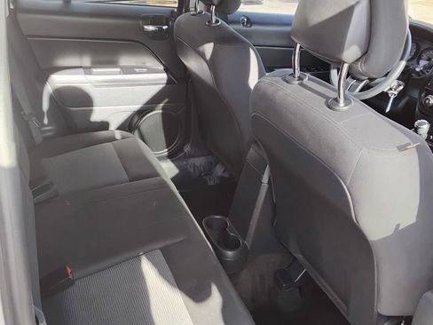 Used 2015 Jeep Patriot Sport w/ Power Value Group image 17