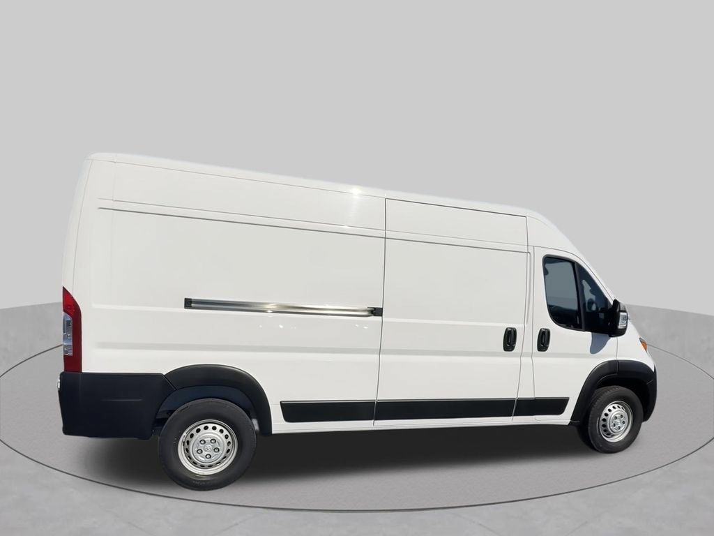 Used 2024 RAM ProMaster 2500 w/ Convenience Group FWD image 12