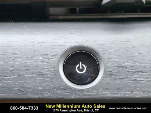 Used 2024 Nissan Ariya AWD image 26