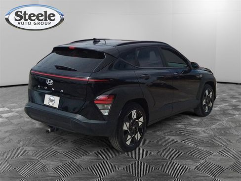 Certified 2025 Hyundai Kona SEL image 5