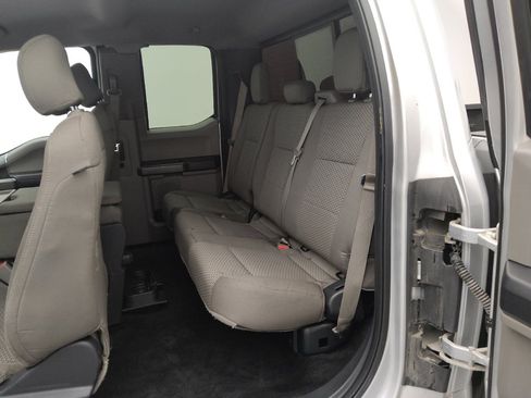 Used 2015 Ford F150 XLT w/ Equipment Group 302A Luxury image 18