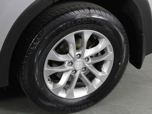 Used 2020 Hyundai Santa Fe SEL FWD image 11