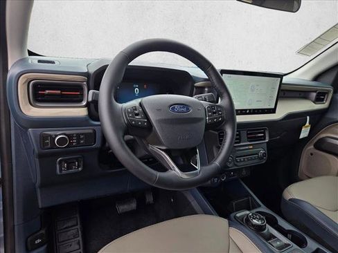 New 2026 Ford Maverick Lariat image 3