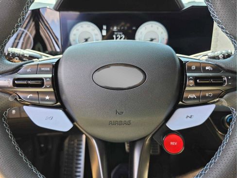 Used 2025 Hyundai Elantra N w/ Cargo Package FWD image 31