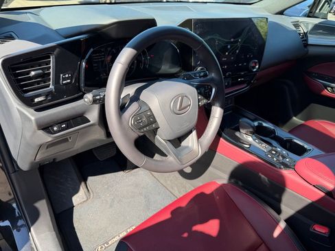 Used 2024 Lexus NX 350 AWD image 15