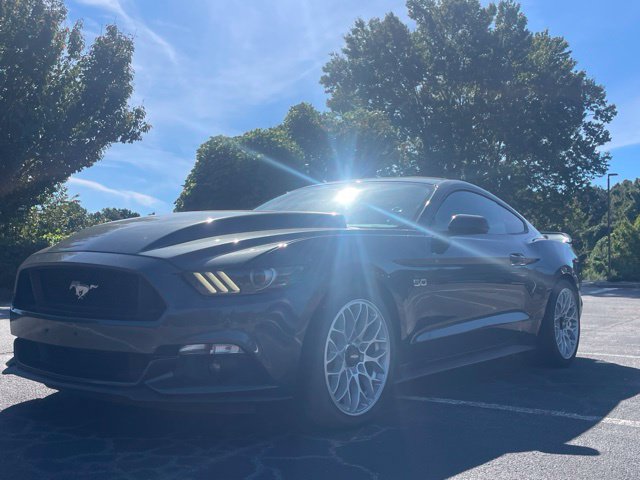 Used 2016 Ford Mustang GT Premium w/ Equipment Group 401A RWD image 7